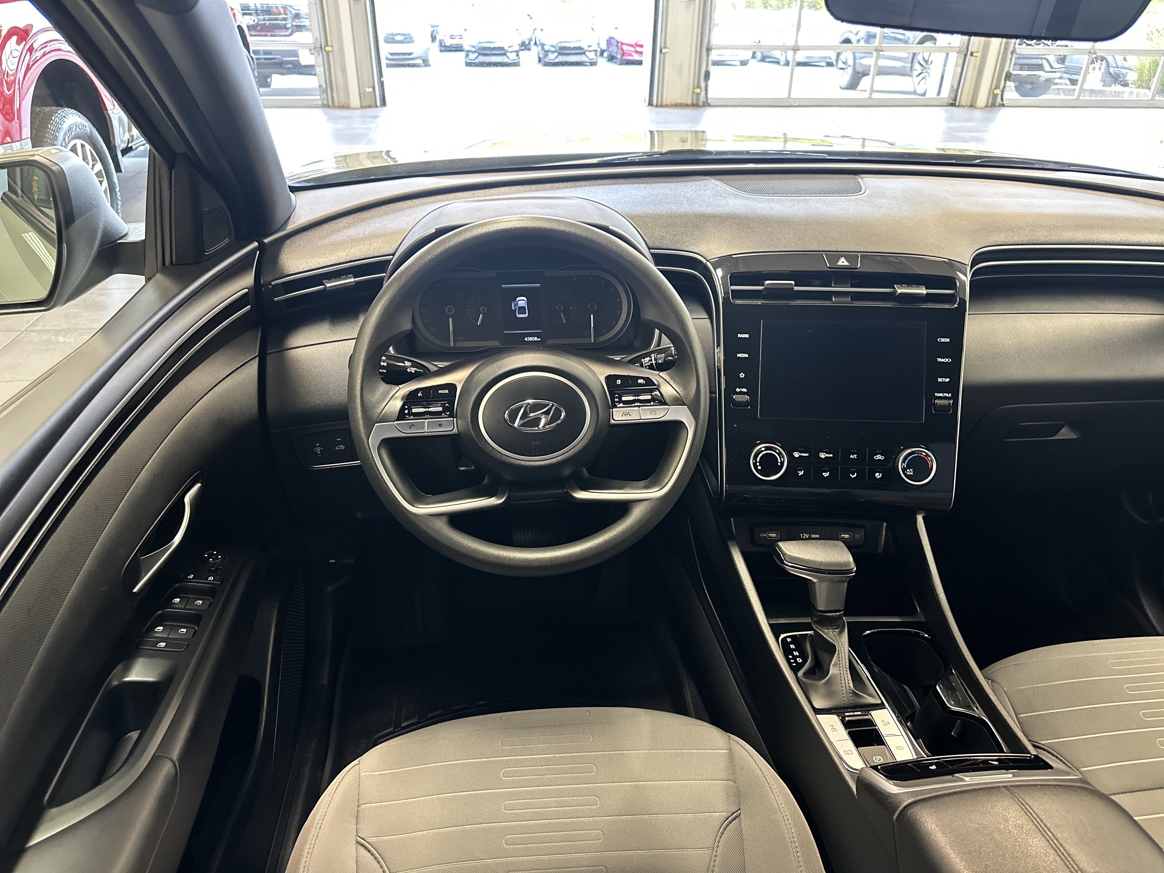 Used 2023 Hyundai Santa Cruz SEL image 11