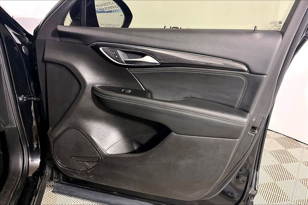 Used 2023 Buick Envision Preferred image 19