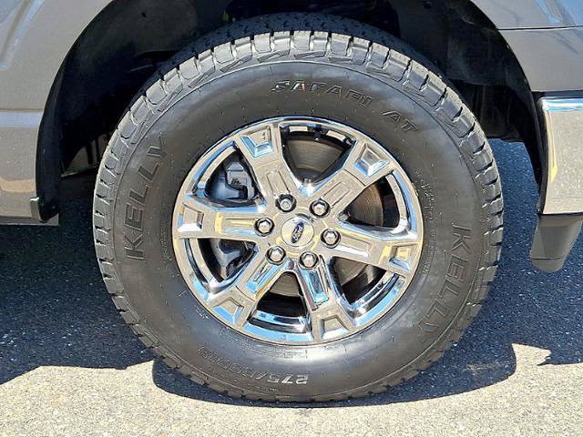 Certified 2022 Ford F150 XLT w/ XTR Package AWD/4WD image 8