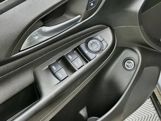Used 2024 Buick Envista Sport Touring w/ Convenience I Package FWD image 17