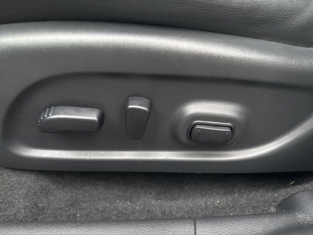 Used 2020 Nissan Murano SL w/ Moonroof Package image 11