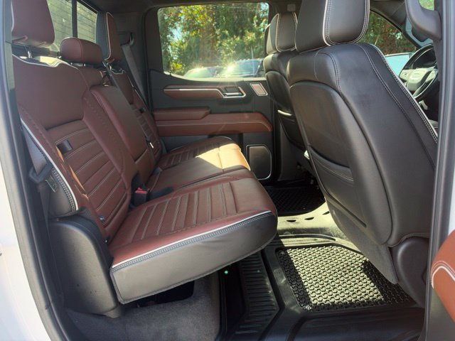 Used 2023 GMC Sierra 1500 Denali Ultimate AWD/4WD image 10