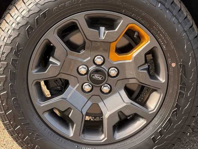 Certified 2024 Ford Maverick Tremor w/ Tremor Off-Road Package AWD/4WD image 15