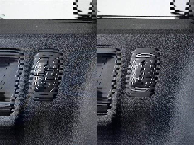 Certified 2022 Ford Escape SEL w/ Technology Package image 25