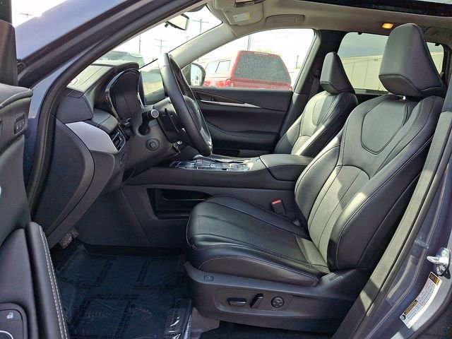 Used 2022 INFINITI QX60 Sensory w/ Vision Package AWD/4WD image 15