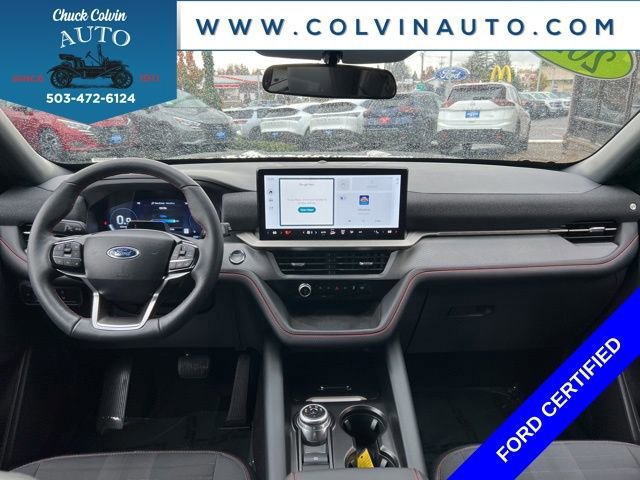 Certified 2025 Ford Explorer ST-Line w/ ST-Line Street Pack image 18
