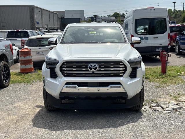 Used 2024 Toyota Tacoma Limited w/ Limited Package (LT) AWD/4WD image 2