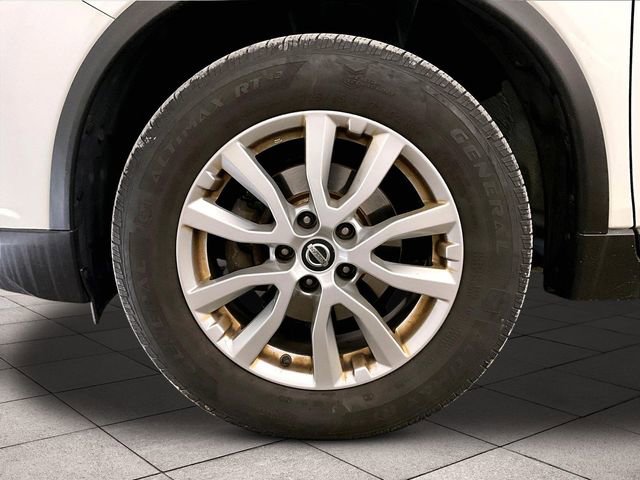 Used 2017 Nissan Rogue SV AWD/4WD image 8