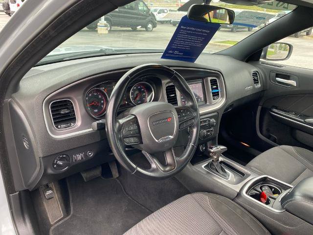 Used 2022 Dodge Charger SXT RWD image 12