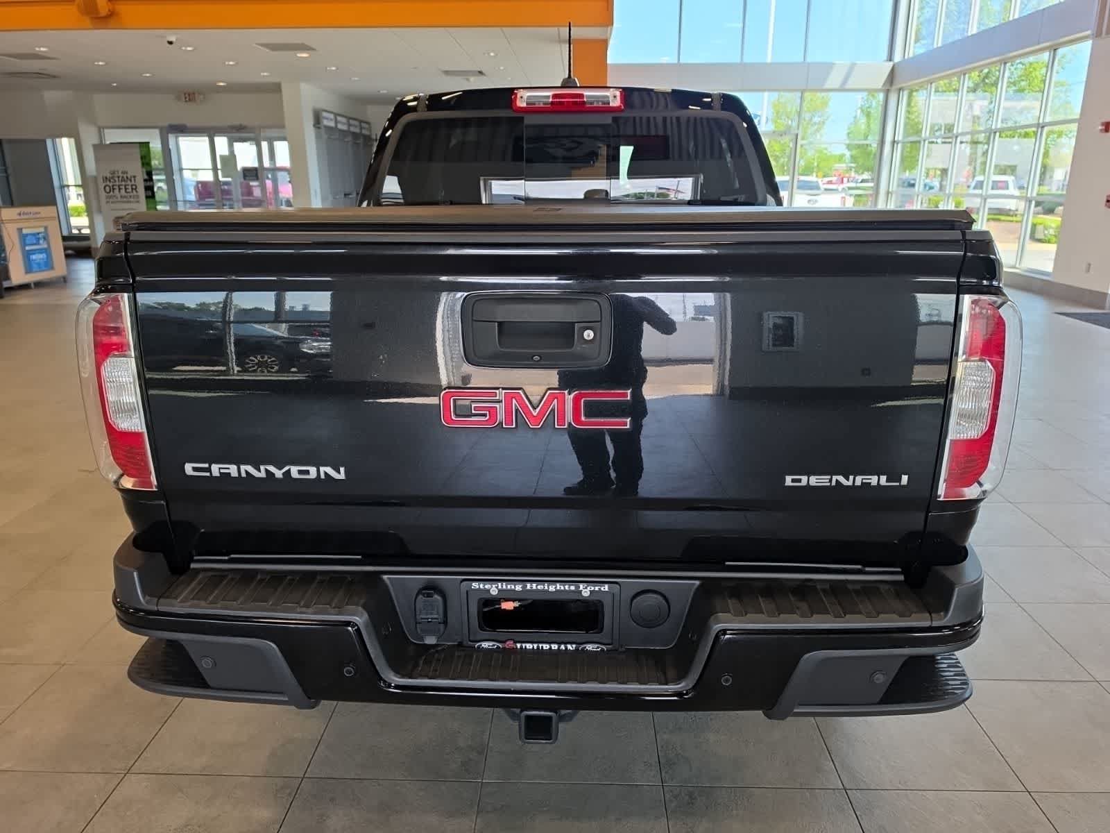 Used 2019 GMC Canyon Denali AWD/4WD image 9