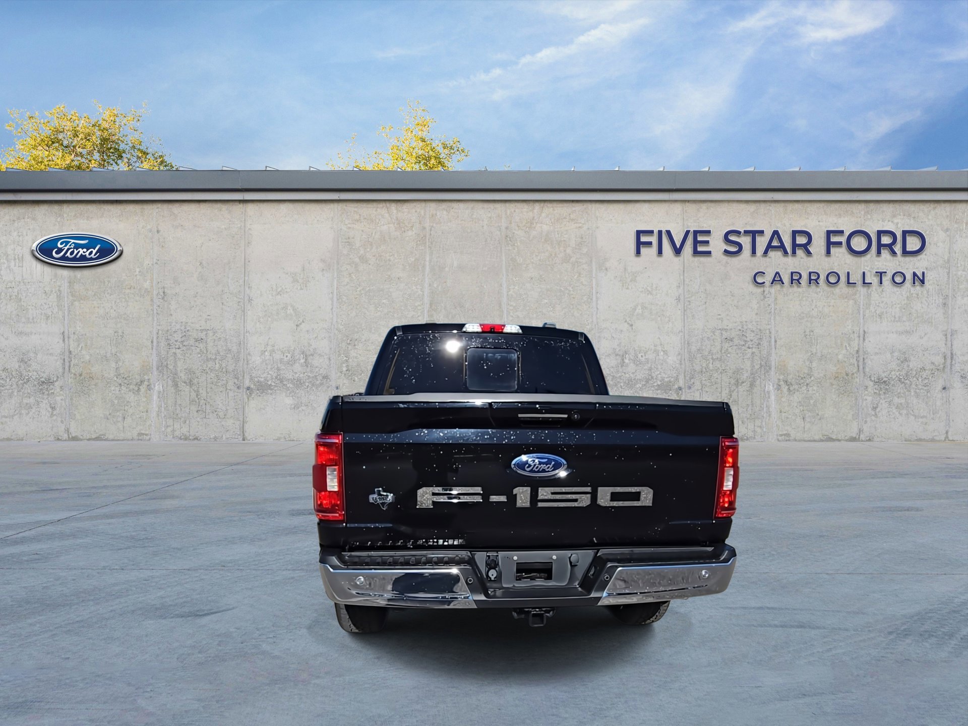 Certified 2022 Ford F150 XLT w/ Equipment Group 302A High image 4