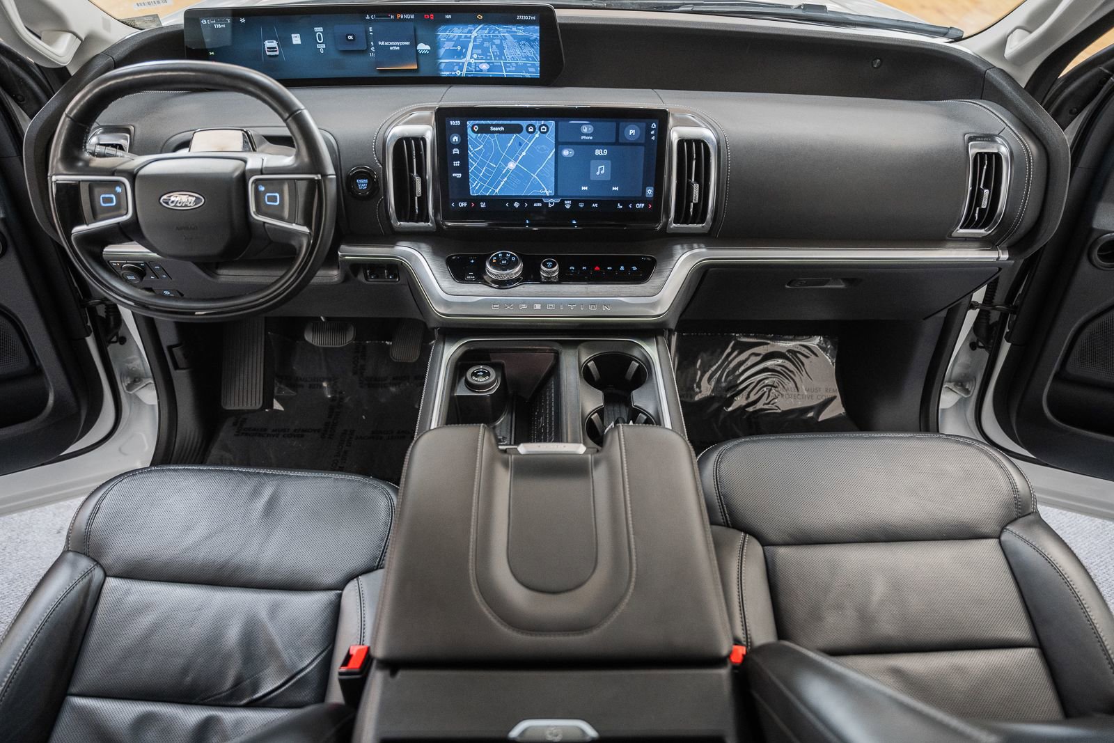 Certified 2025 Ford Expedition Max Platinum image 32