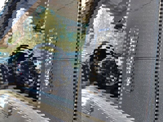 Certified 2019 Ford F250 Lariat w/ Lariat Value Package image 13