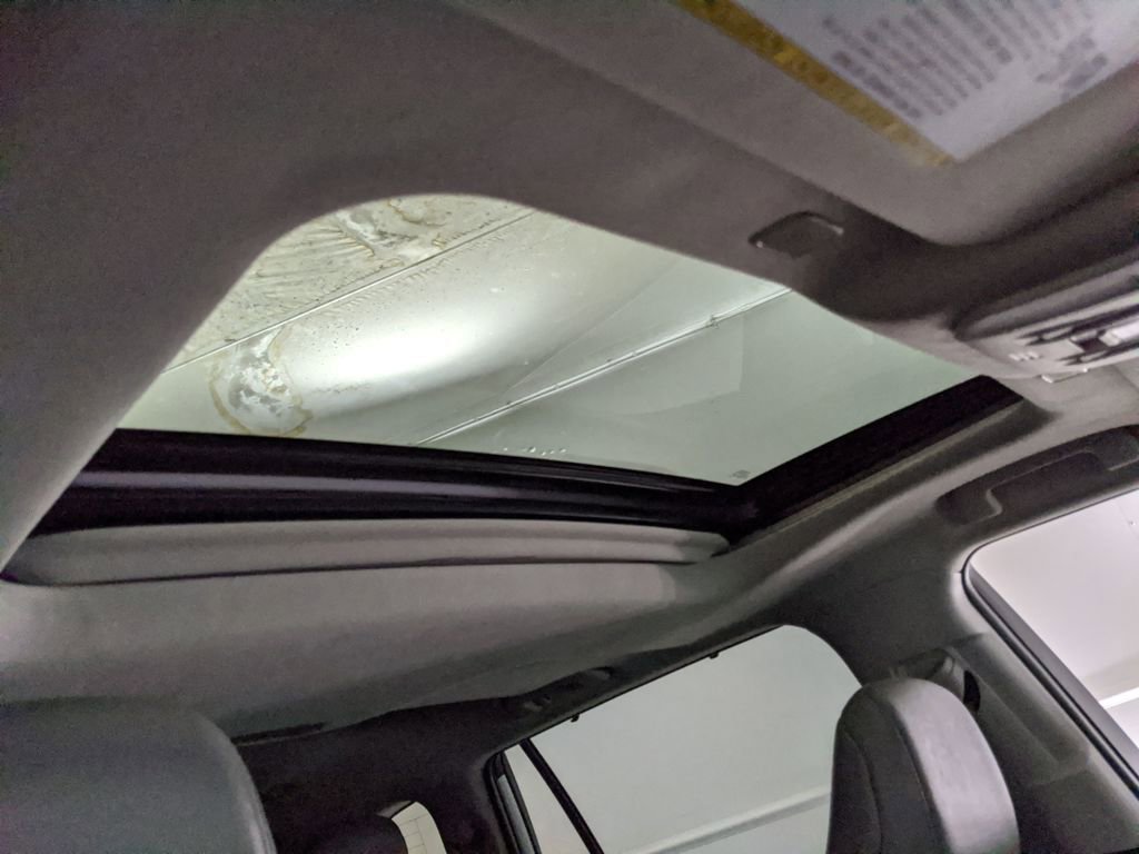 Used 2023 Toyota Highlander Limited image 28