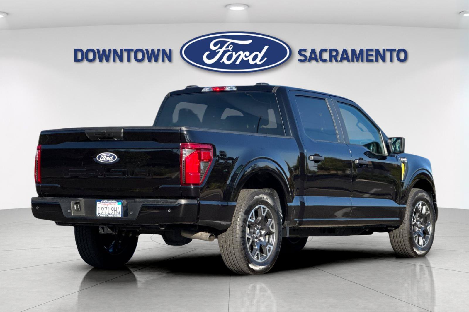 Certified 2024 Ford F150 STX RWD image 3