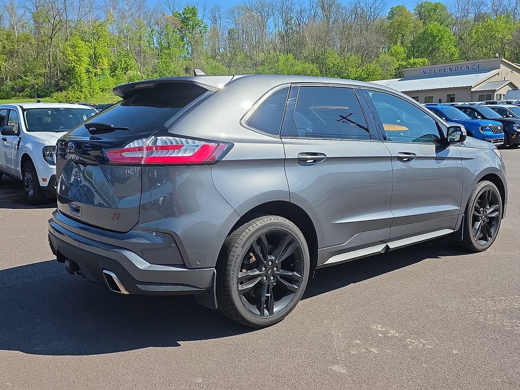 Certified 2022 Ford Edge ST w/ Equipment Group 401A AWD/4WD image 11