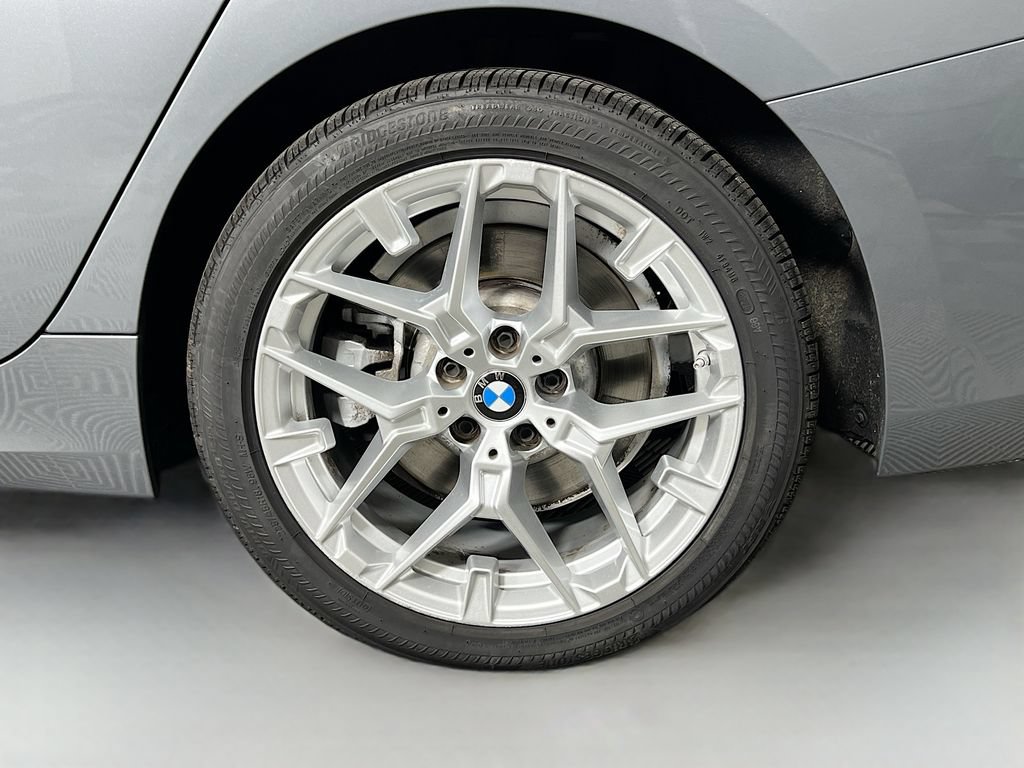 Used 2025 BMW 330i xDrive Sedan AWD/4WD image 37