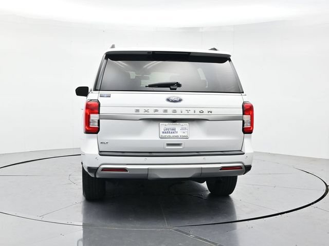 Certified 2024 Ford Expedition XLT RWD image 9