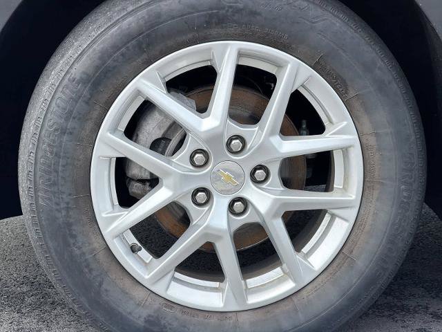 Used 2022 Chevrolet Equinox LS AWD/4WD image 14