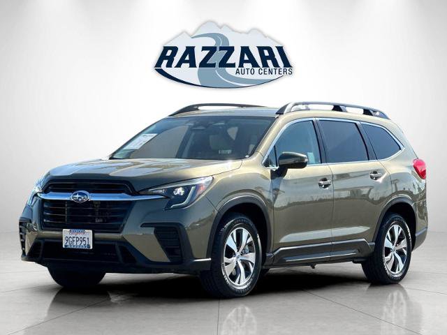 Used 2023 Subaru Ascent Premium w/ Convenience Package AWD/4WD image 7