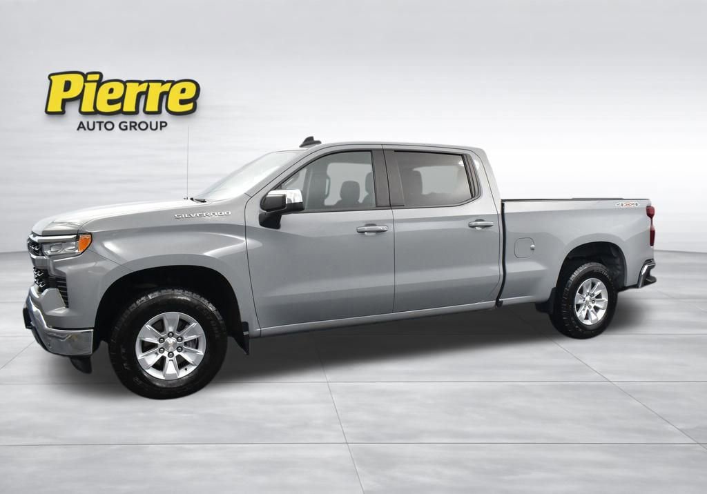 Used 2024 Chevrolet Silverado 1500 LT image 2