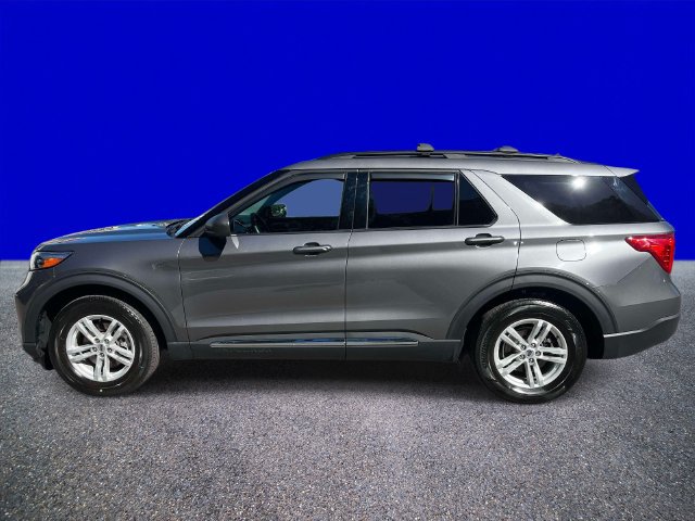 Certified 2023 Ford Explorer XLT RWD image 6