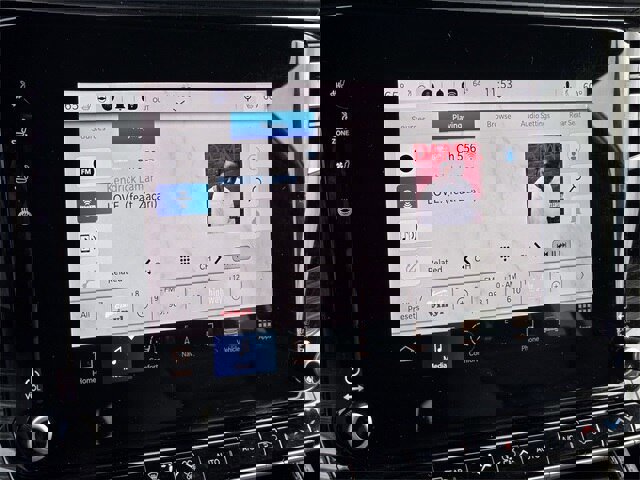 Used 2022 Jeep Wagoneer Series III w/ Rear Seat Video Group 1 image 14