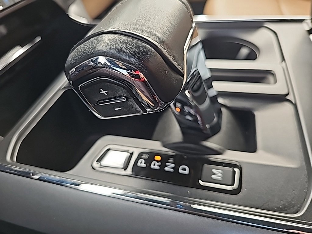 Certified 2021 Ford F150 Lariat image 35