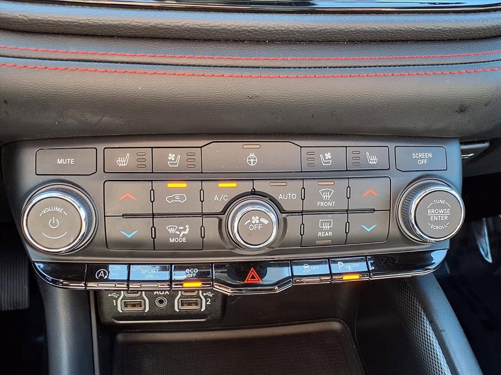 Used 2024 Dodge Durango GT image 13