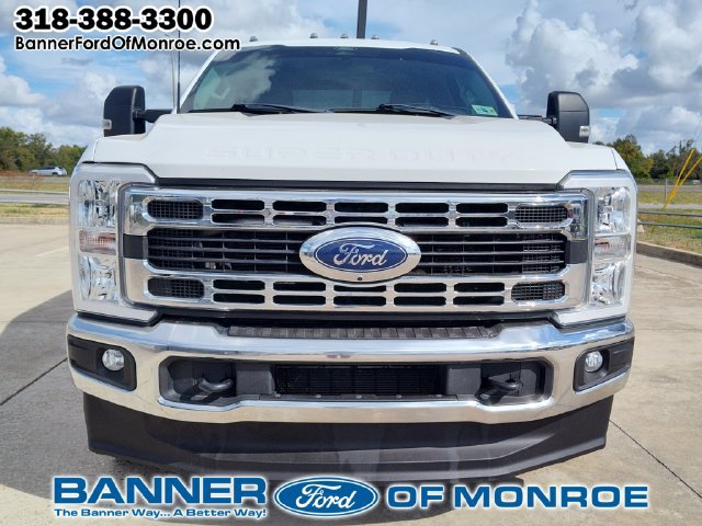 Certified 2024 Ford F350 XLT w/ 360-Degree Camera Package AWD/4WD image 11