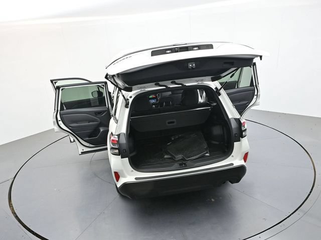 Used 2025 Subaru Forester Premium w/ Convenience Package #1 AWD/4WD image 39