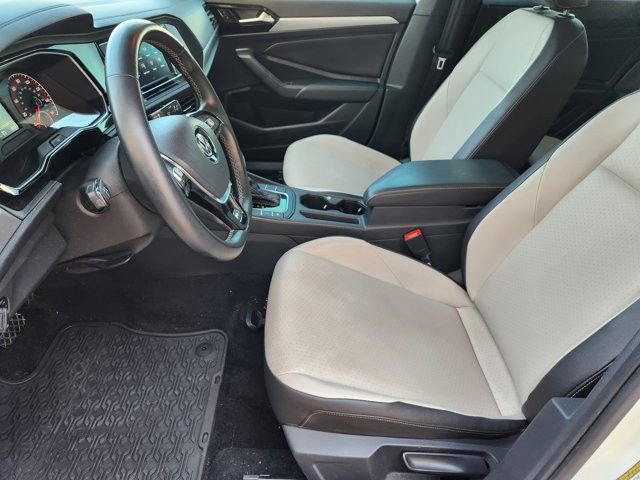 Used 2020 Volkswagen Jetta R-Line w/ R-Line Cold Weather Package image 12