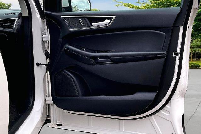 Certified 2019 Ford Edge SEL w/ Equipment Group 201A AWD/4WD image 23