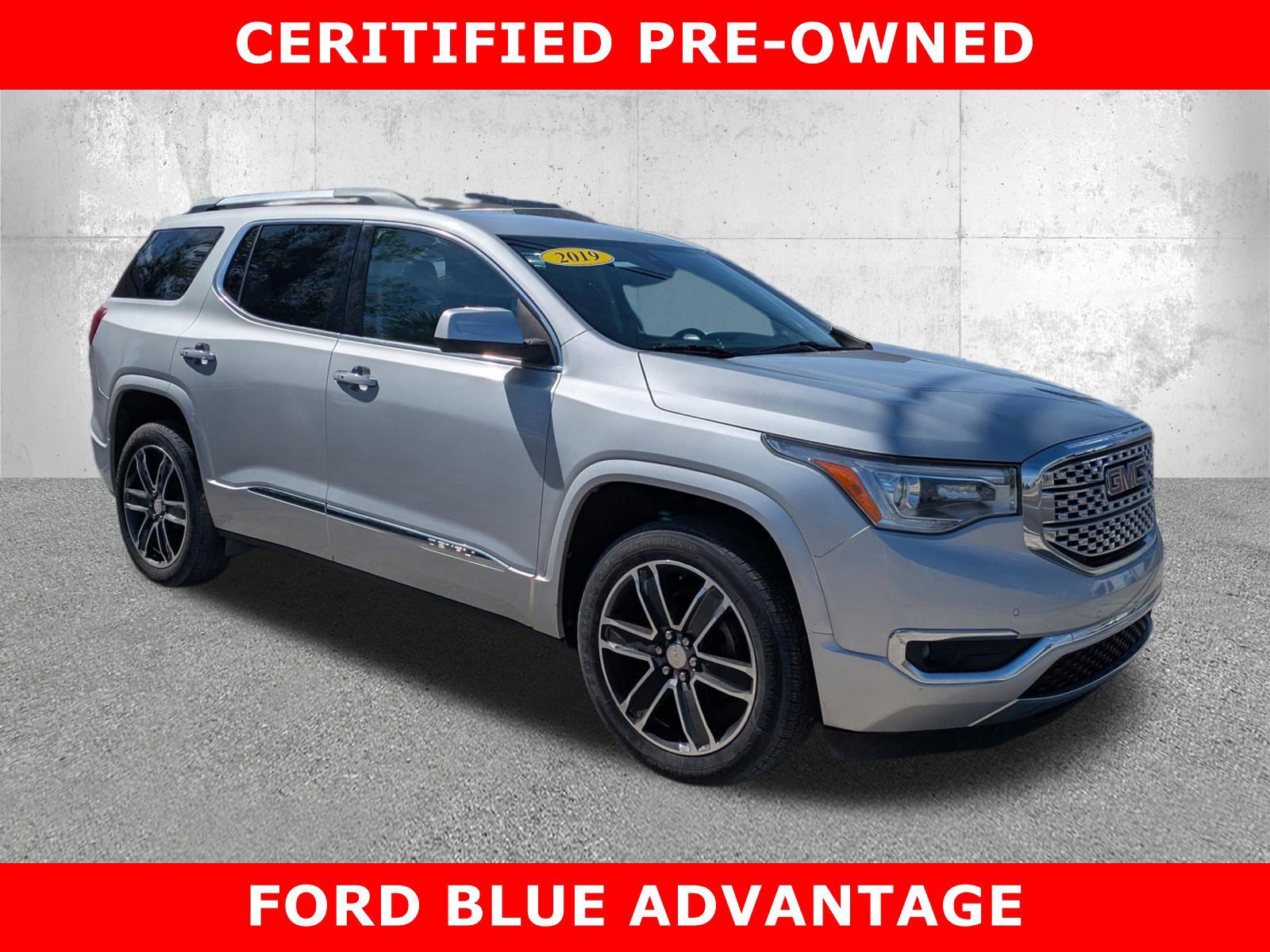 Used 2019 GMC Acadia Denali image 7