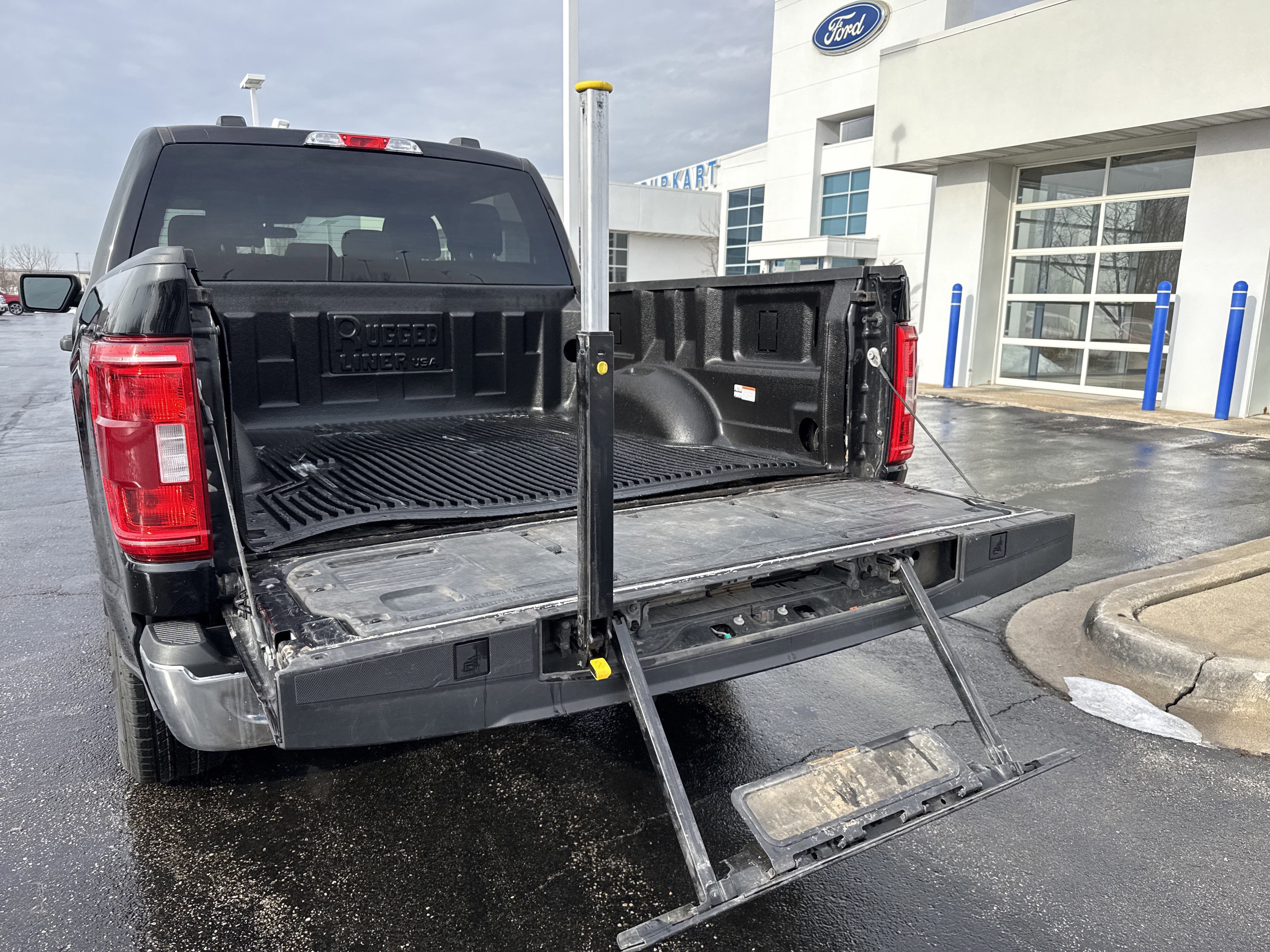 Certified 2022 Ford F150 XLT w/ Trailer Tow Package image 21