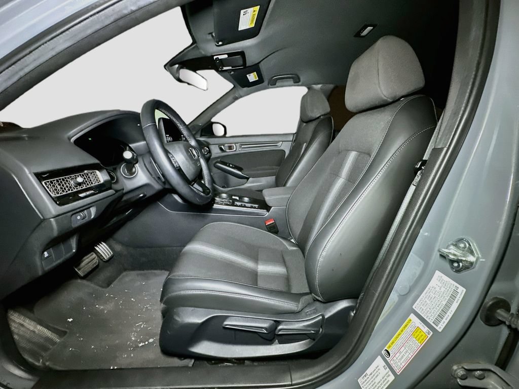 Used 2025 Honda Civic Sport image 19