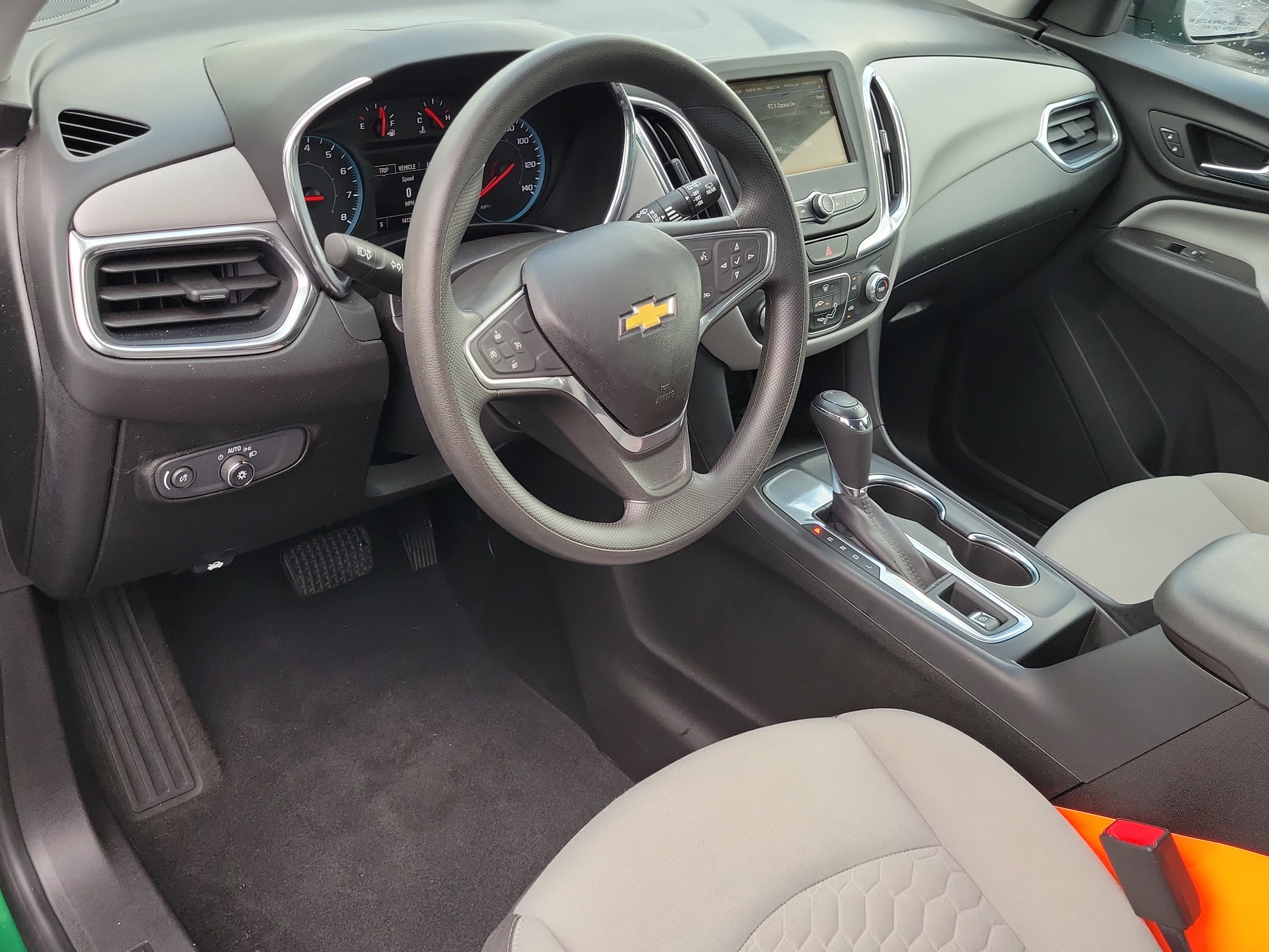 Used 2019 Chevrolet Equinox LS FWD image 21