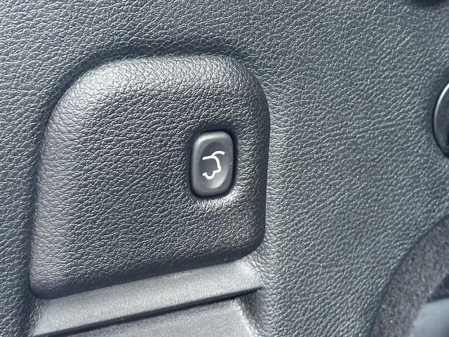 Used 2017 Jeep Grand Cherokee Altitude AWD/4WD image 37
