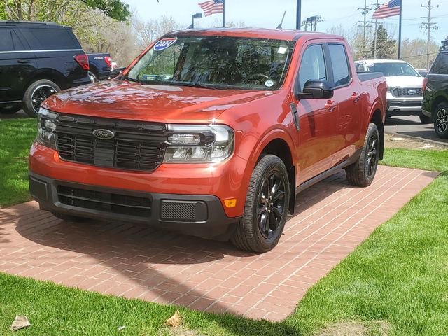 Certified 2024 Ford Maverick Lariat w/ Black Appearance Package FWD image 2