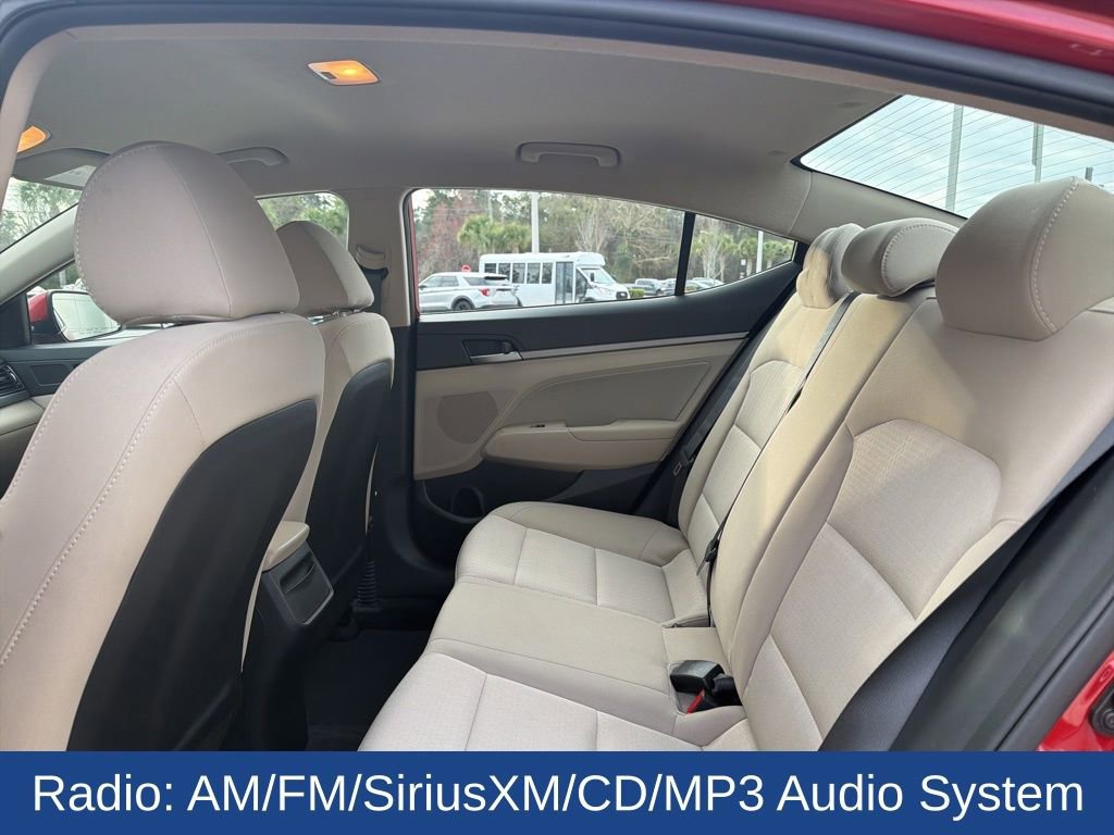 Used 2017 Hyundai Elantra SE image 12