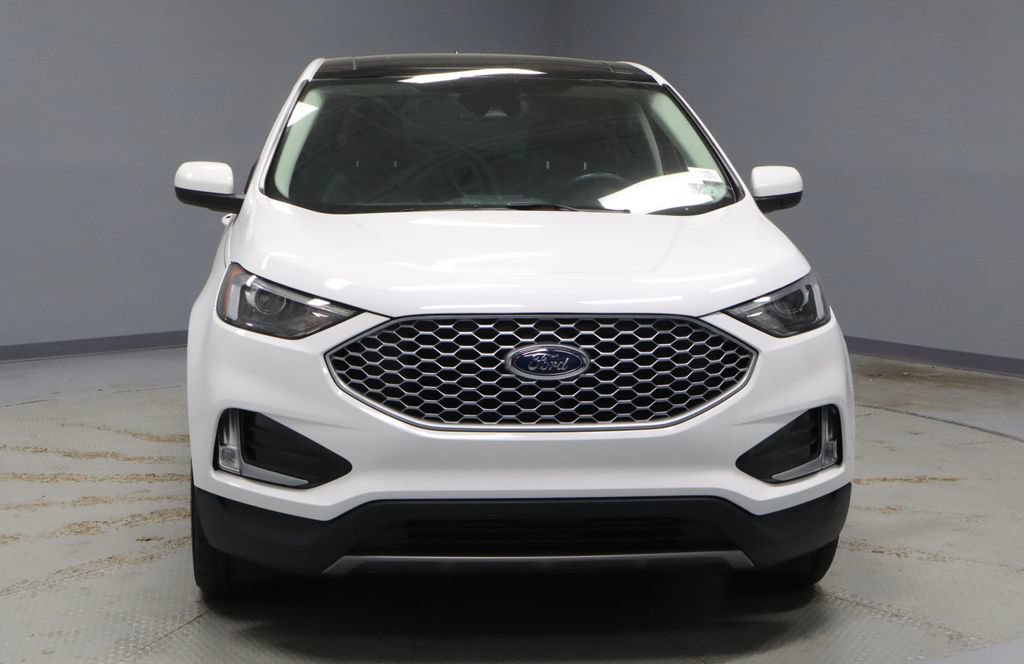 Certified 2023 Ford Edge SEL w/ Convenience Package AWD/4WD image 7