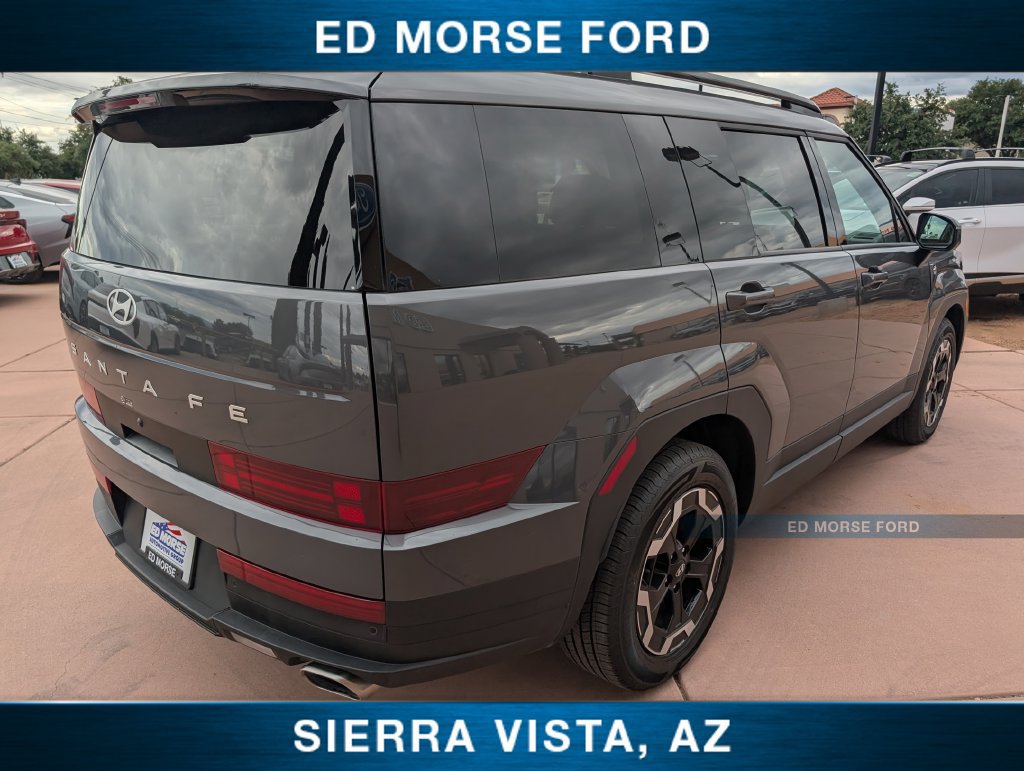 Used 2025 Hyundai Santa Fe SEL FWD image 5