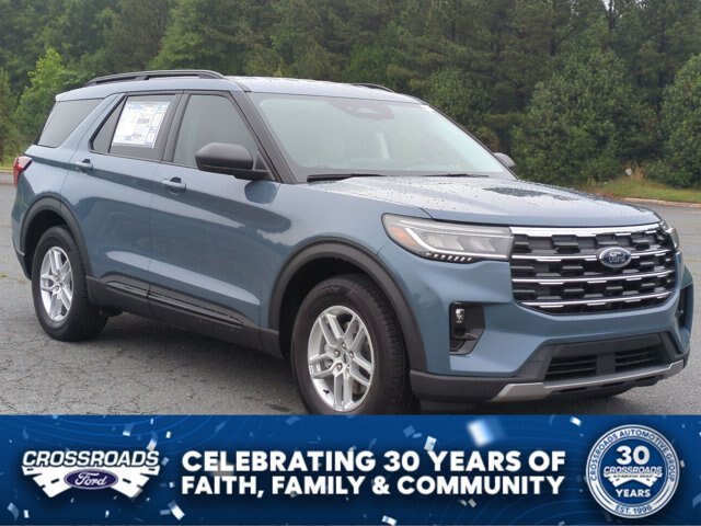 Certified 2026 Ford Explorer Active w/ Active Comfort Package RWD image 1