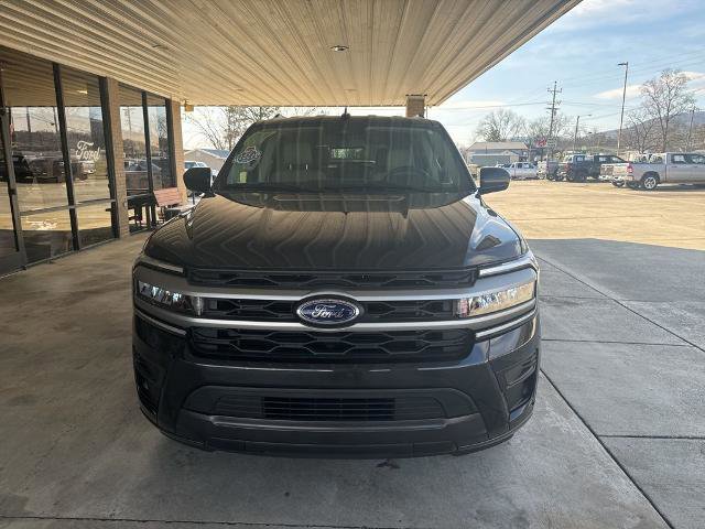 Certified 2023 Ford Expedition XLT image 7