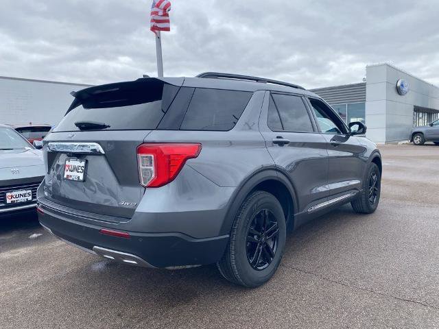 Certified 2023 Ford Explorer XLT w/ Equipment Group 202A image 8