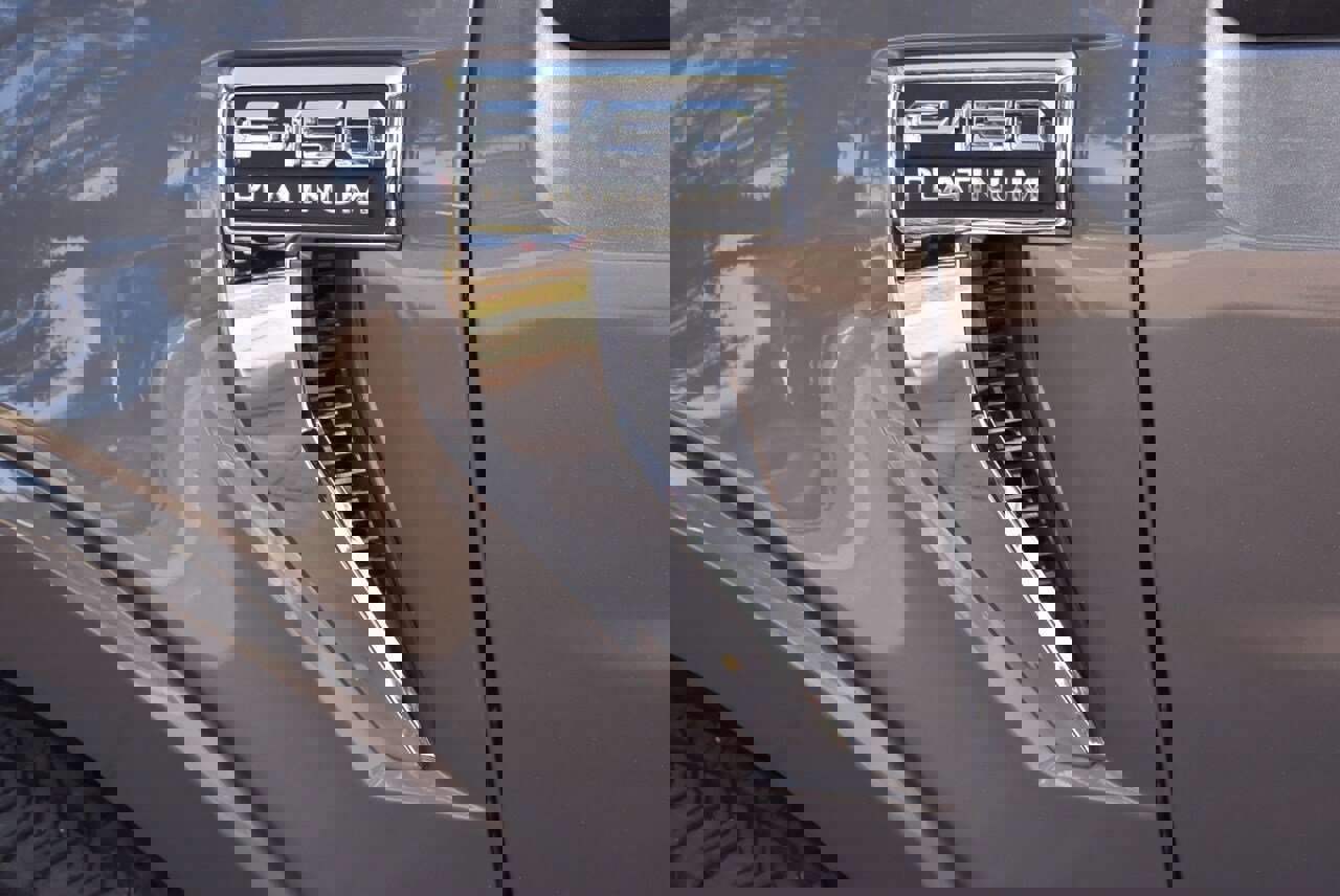 Certified 2022 Ford F150 Platinum w/ Equipment Group 701A High image 43