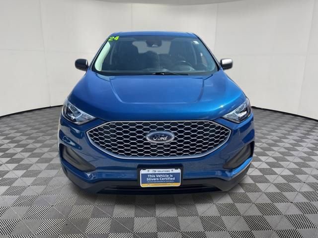 Certified 2024 Ford Edge SE image 9