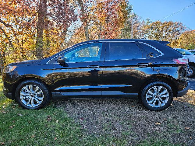 Certified 2024 Ford Edge Titanium image 8