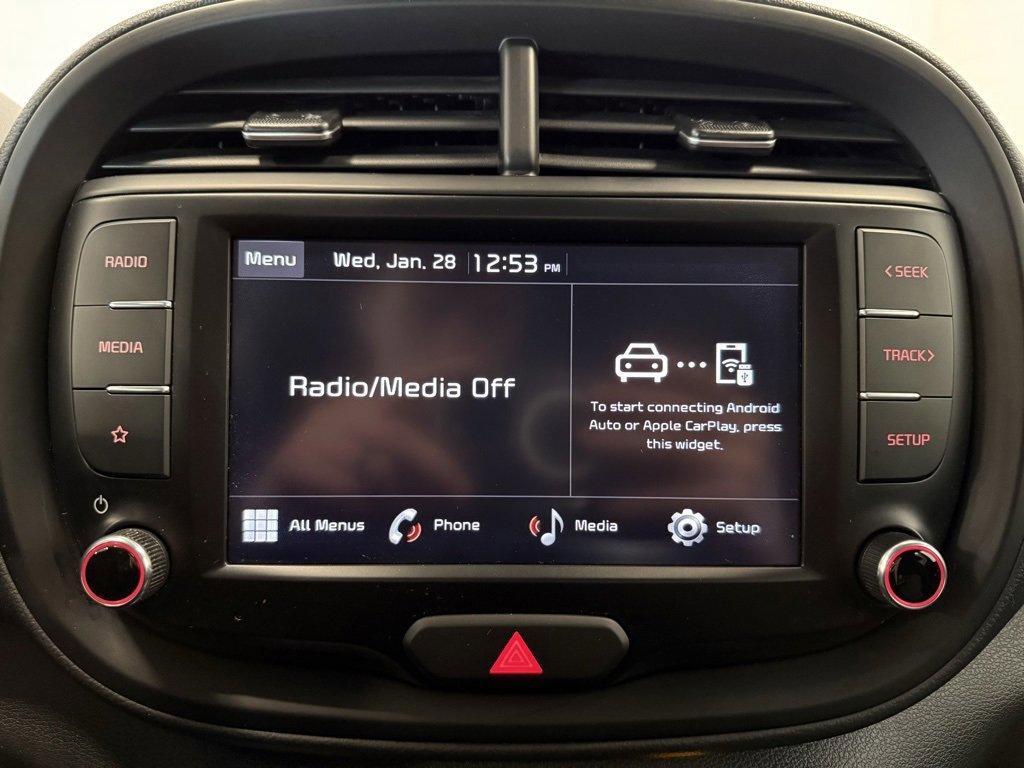 Used 2022 Kia Soul LX image 23