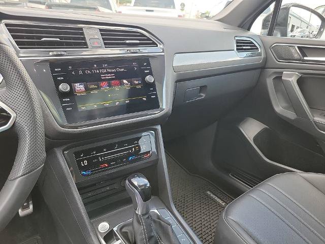 Used 2024 Volkswagen Tiguan SE R-Line w/ MDO Package, Three-Row FWD image 20